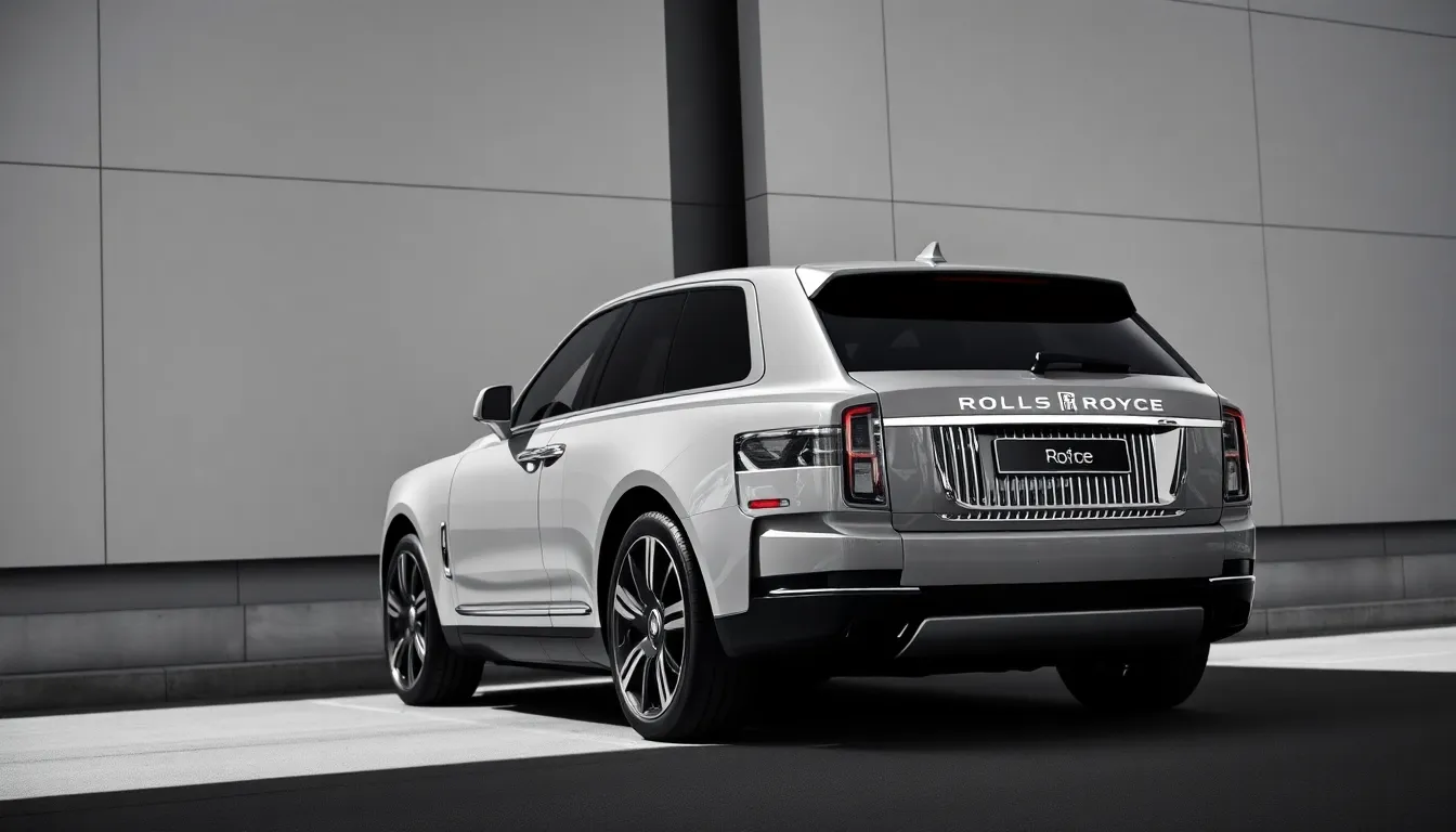 50+ Stunning Rolls Royce Cullinan Wallpaper Downloads (4K & HD Free) 9